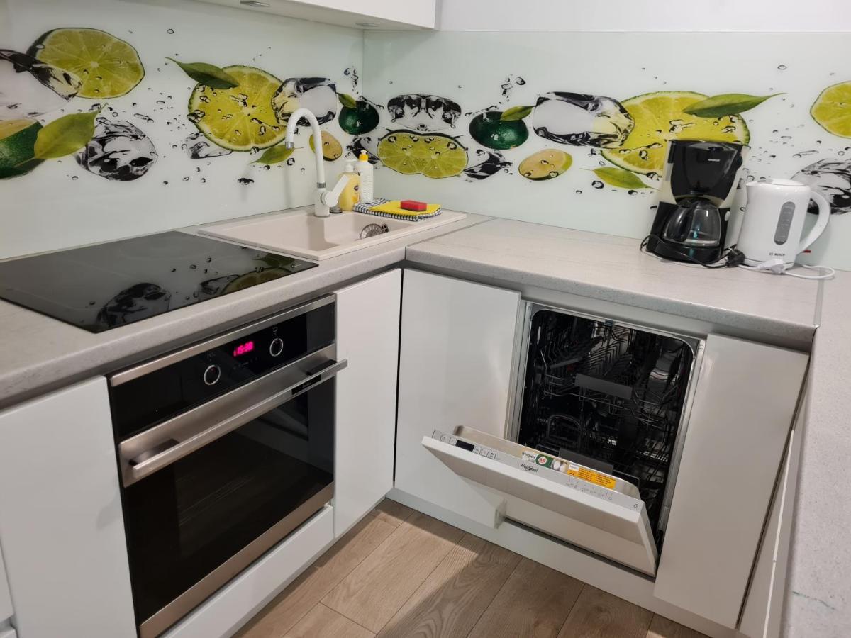 Apartamentyprzymorzu Apartament Z Basenem I Bawialnia Kolobrzeg Ngoại thất bức ảnh